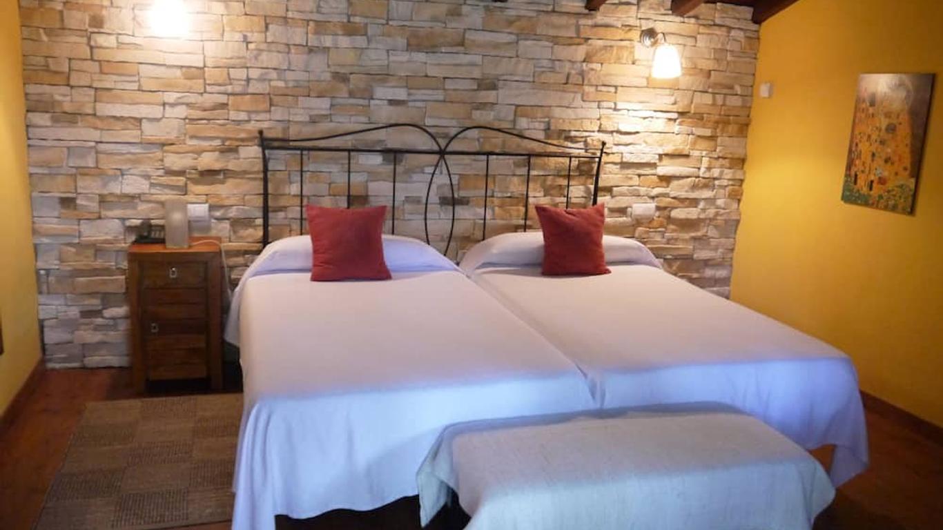 Hotel Rural Isasi