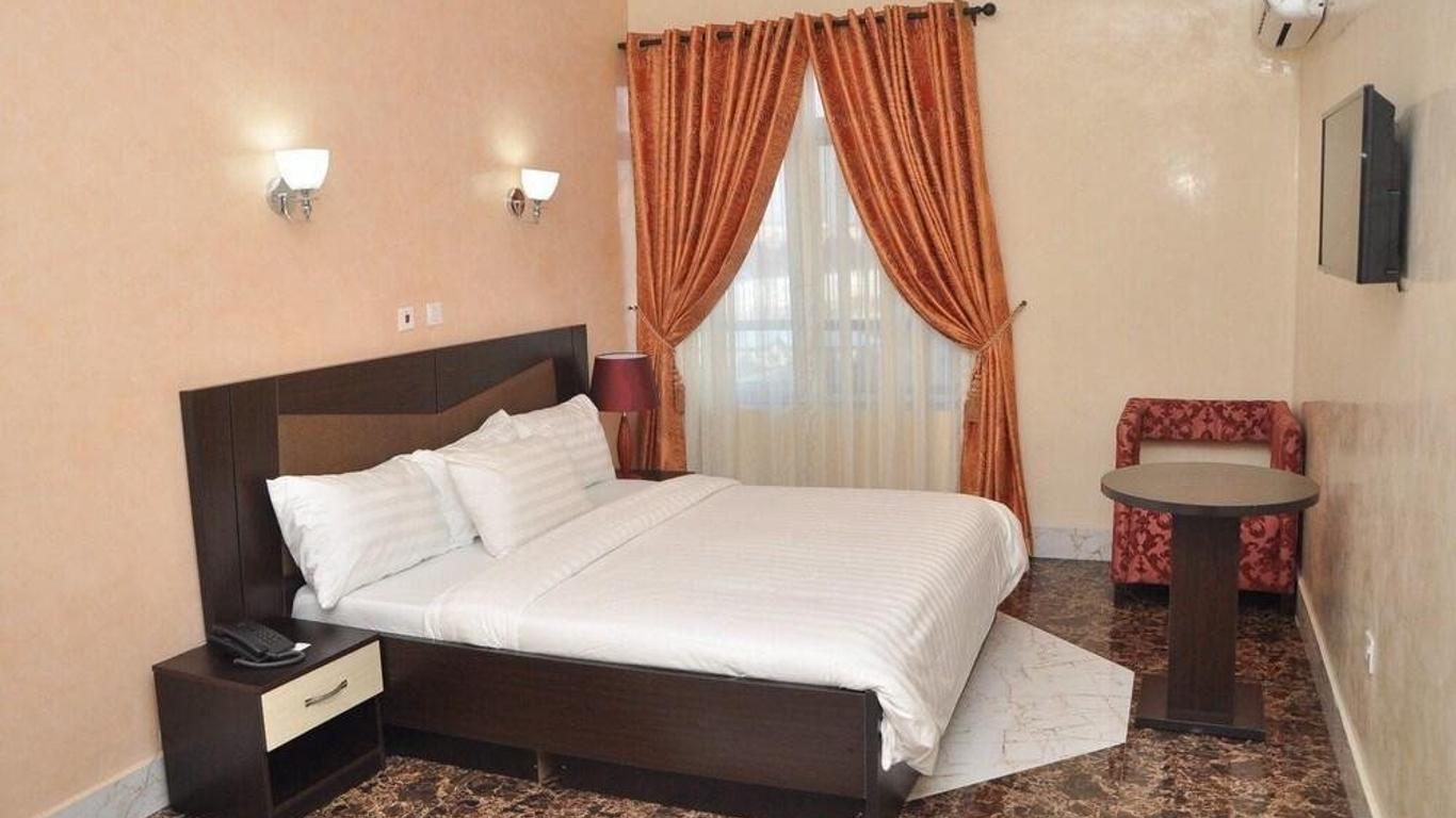 Top Rank Hotel Galaxy
