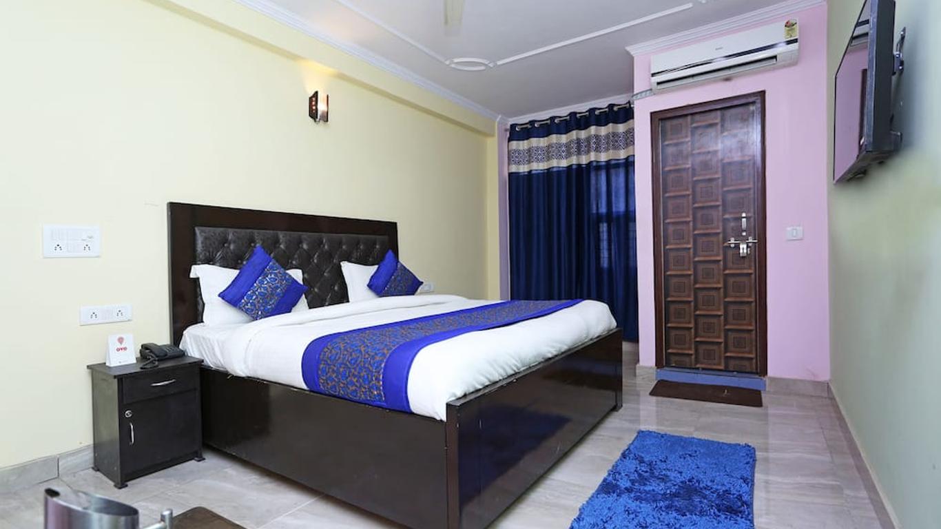 OYO 11504 N D Star Residency
