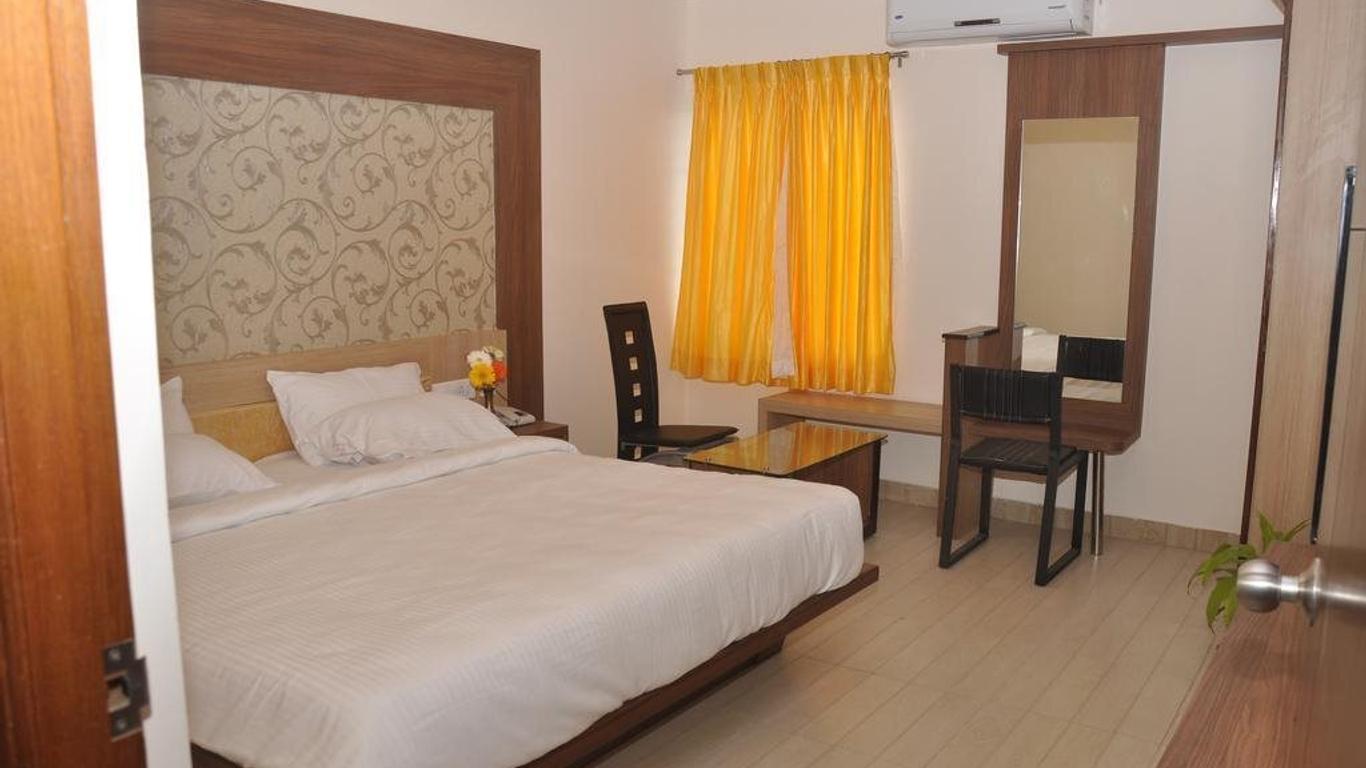 Hotel Sri Vaari Residency