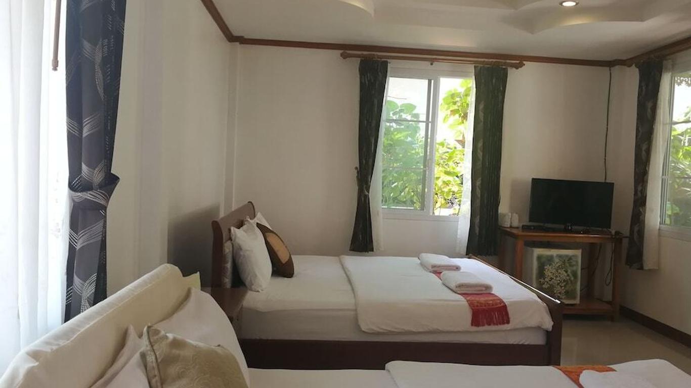 Lay de Bua Resort
