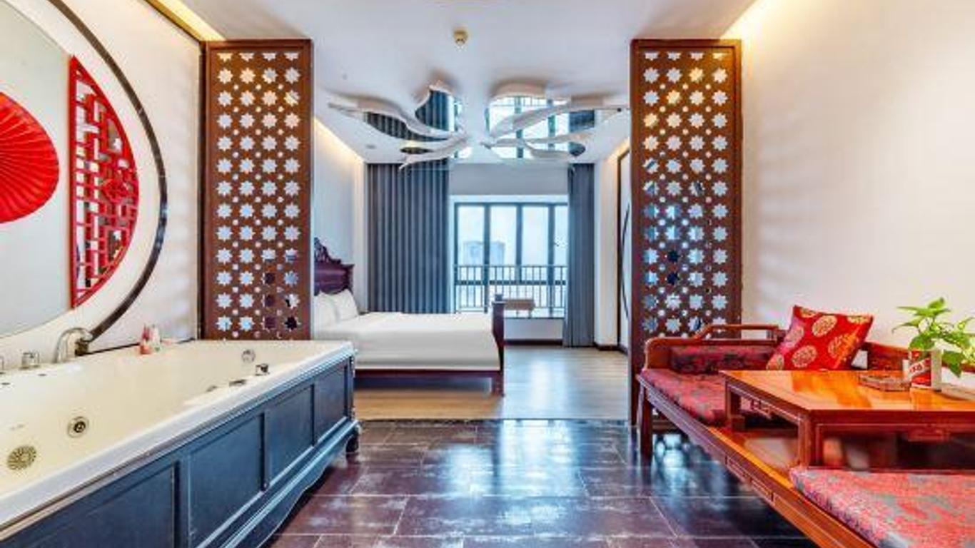 Romantic Theme Hotel Guangzhou