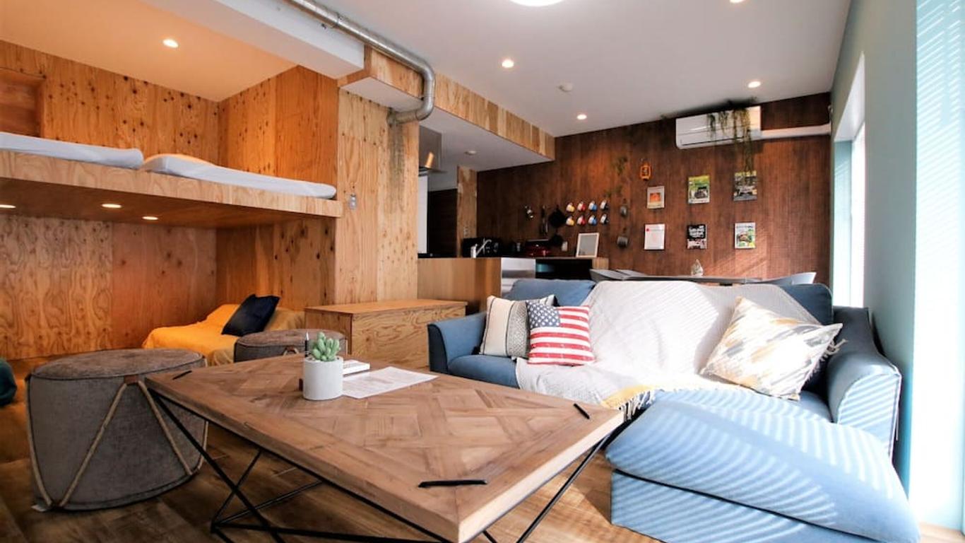 365base Outdoor Hostel
