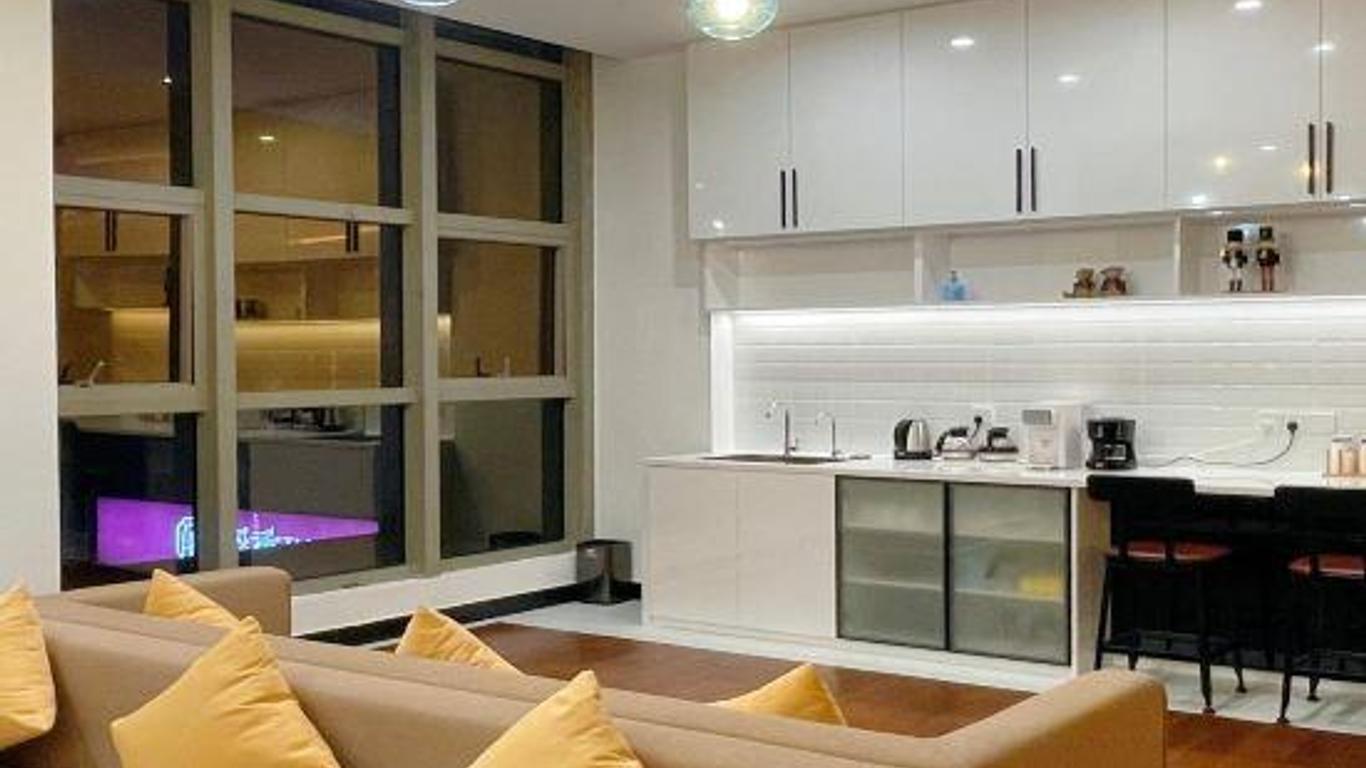 Easco Hotel