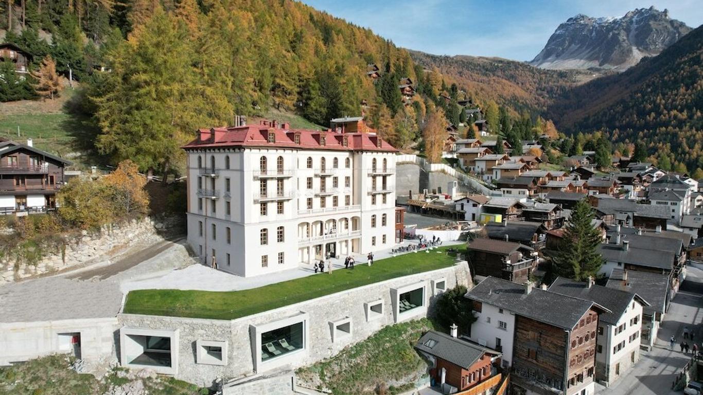 Grand Hotel du Cervin - Auberge de jeunesse et spa