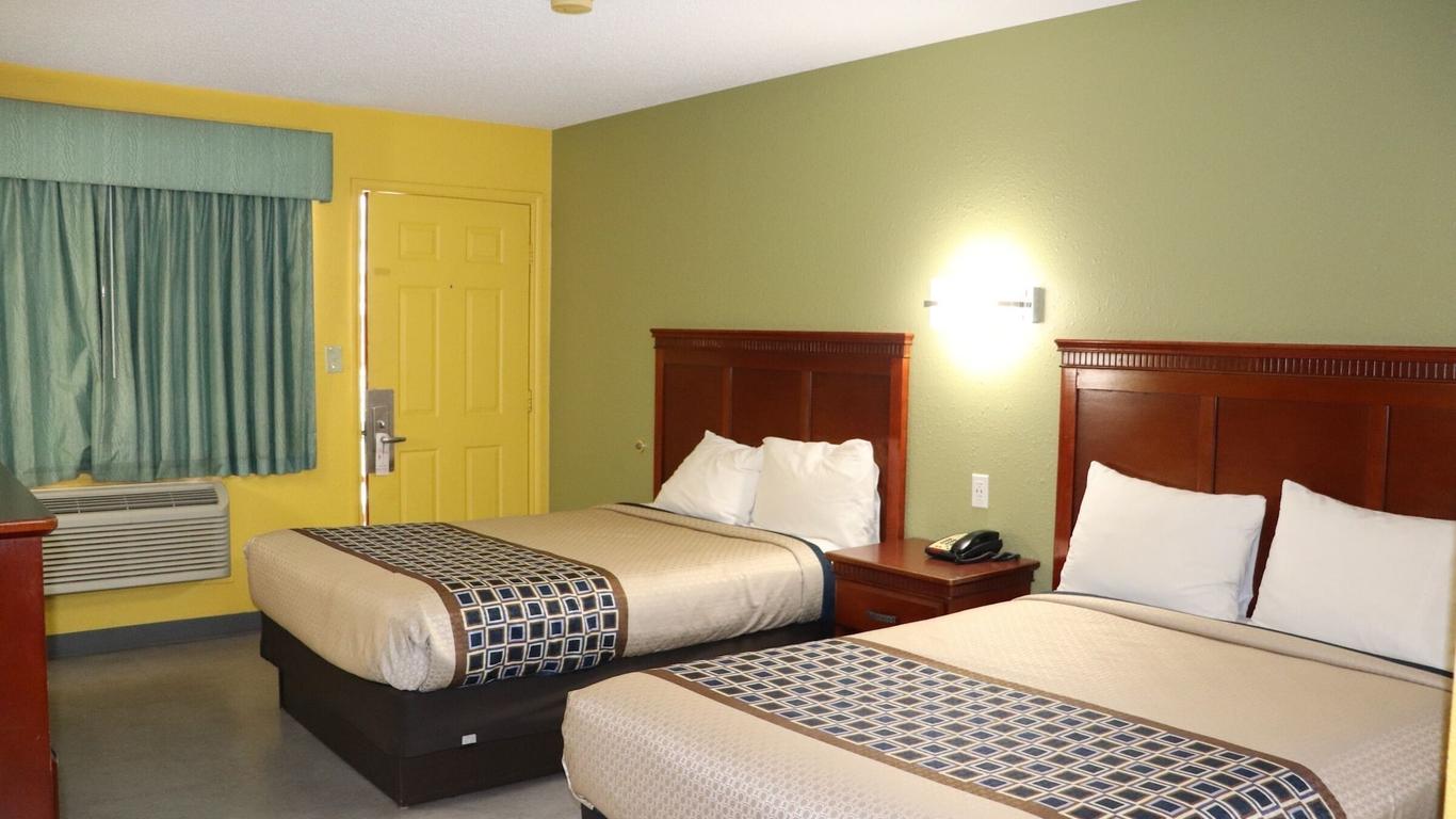 Crown Inn By OYO Denver Tx