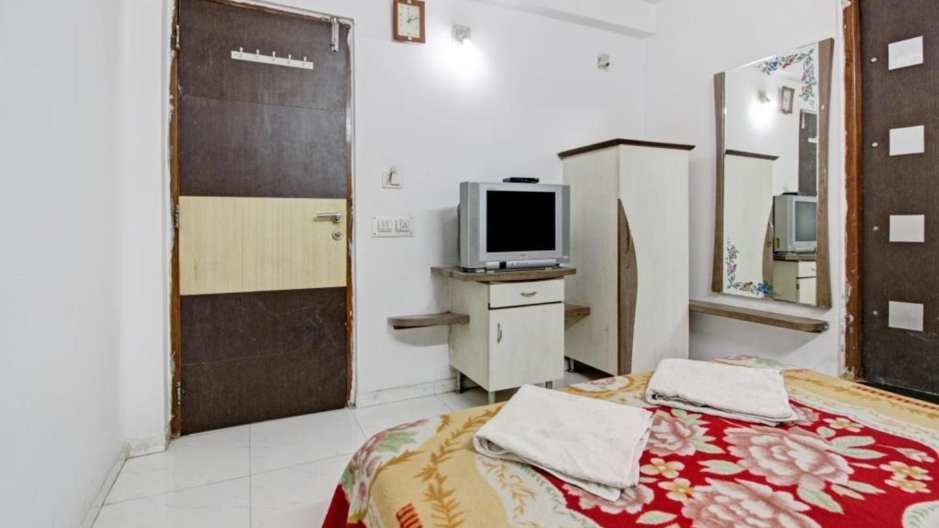 Hotel Varun
