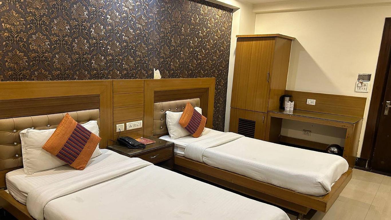 Hotel Grand Plaza