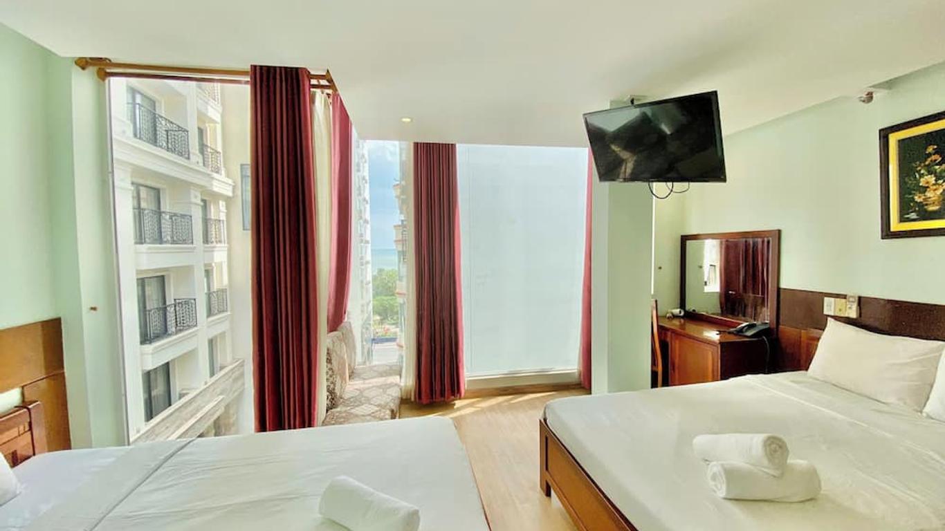 Art Deluxe Hotel