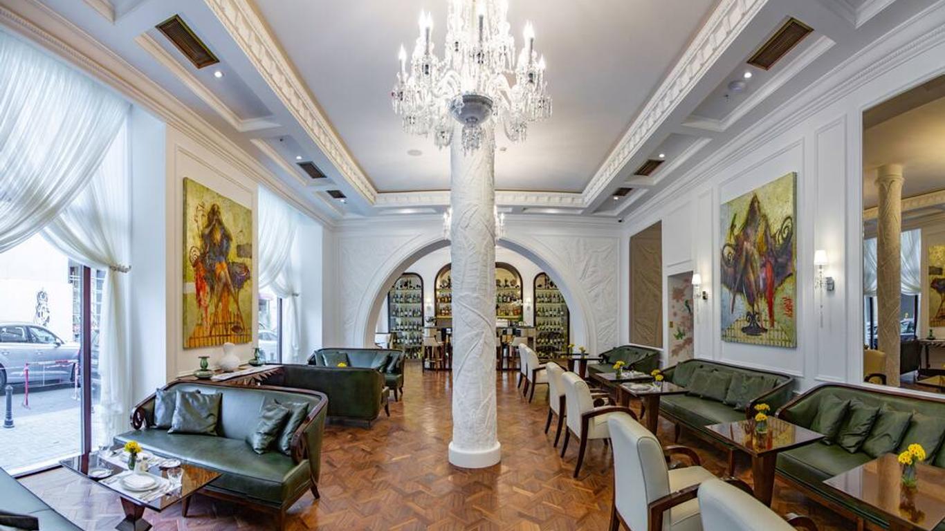 Boutique 19 Hotel