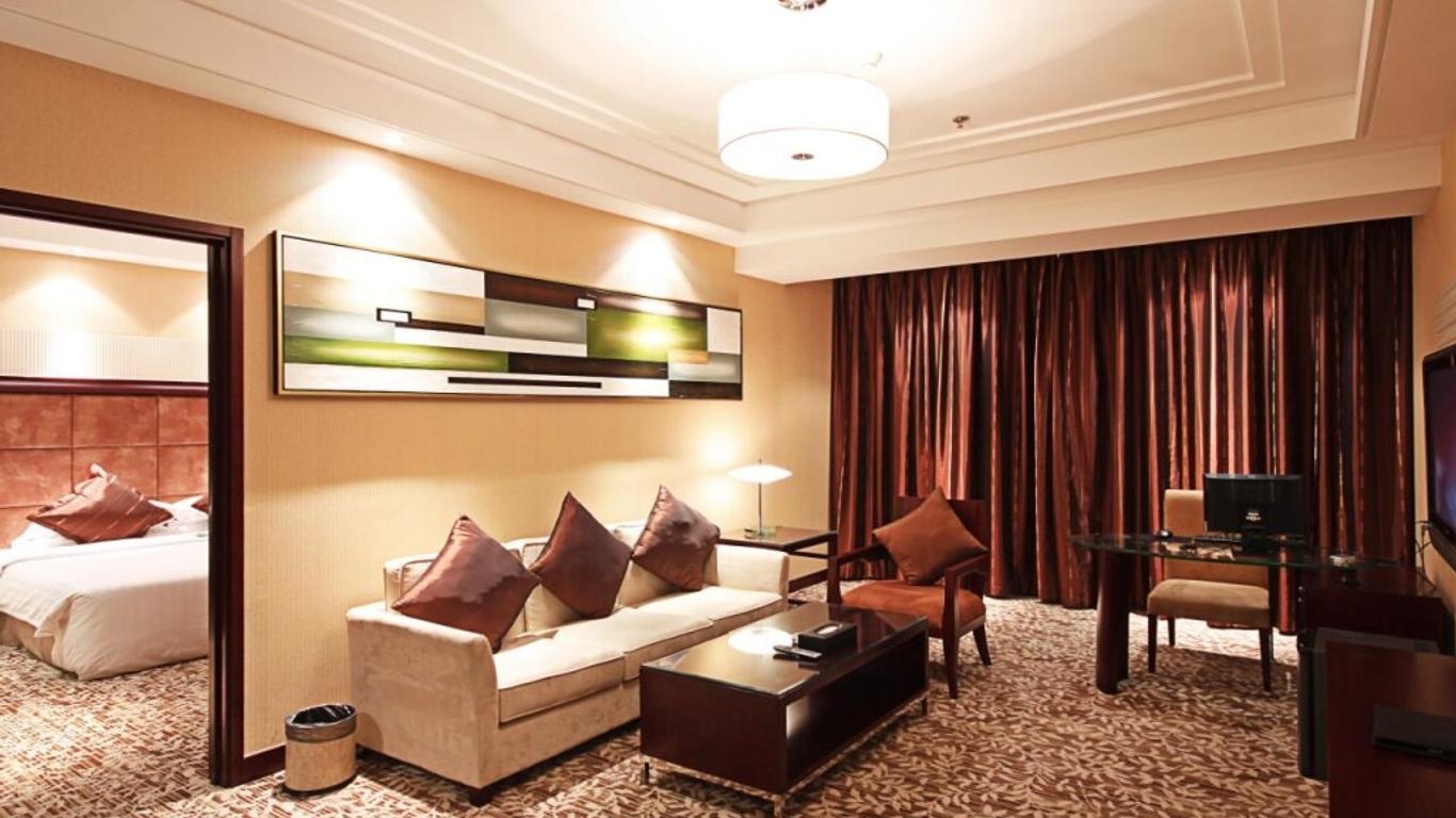 Century Mandarin Hotel
