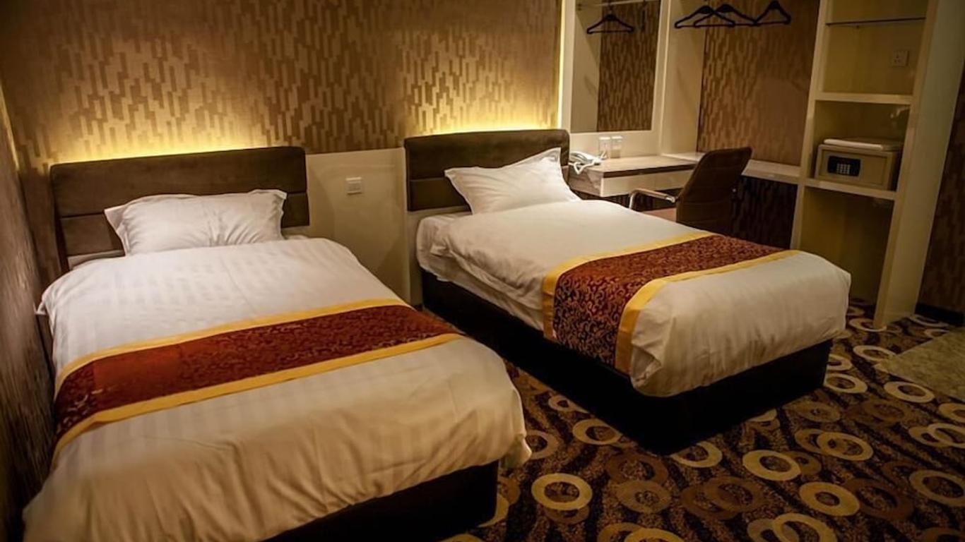 Golden Valley Hotel
