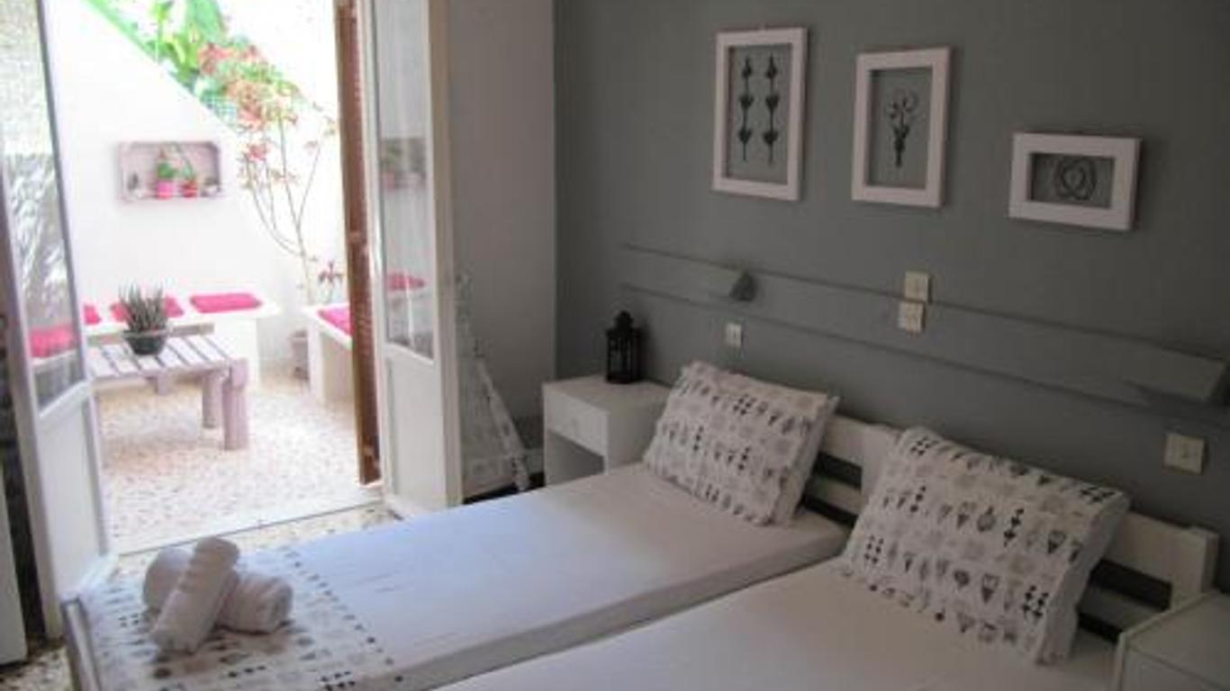 Icarus Rooms