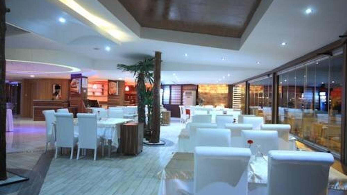 Yeni Tuana Otel
