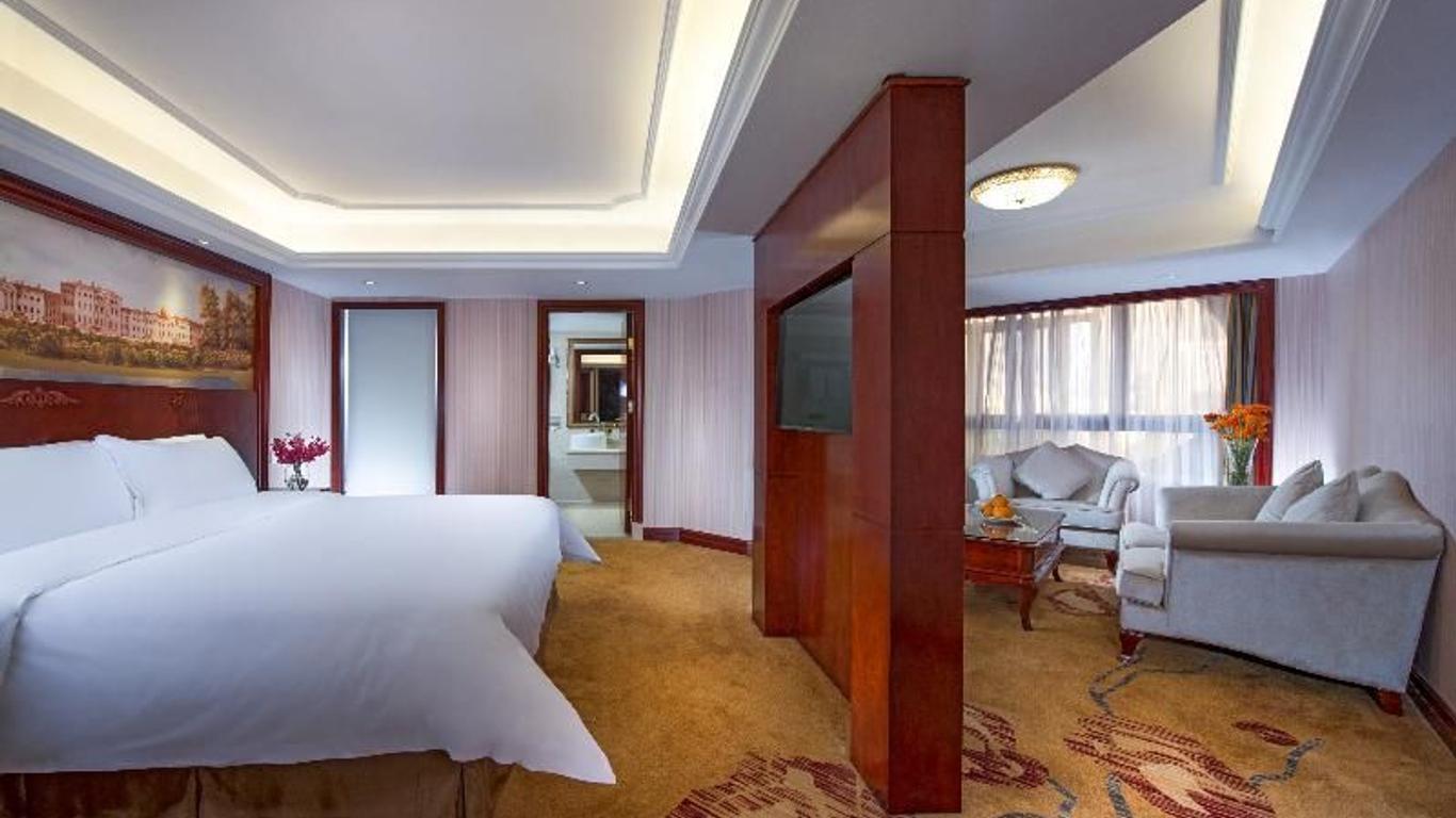 Atour X Hotel