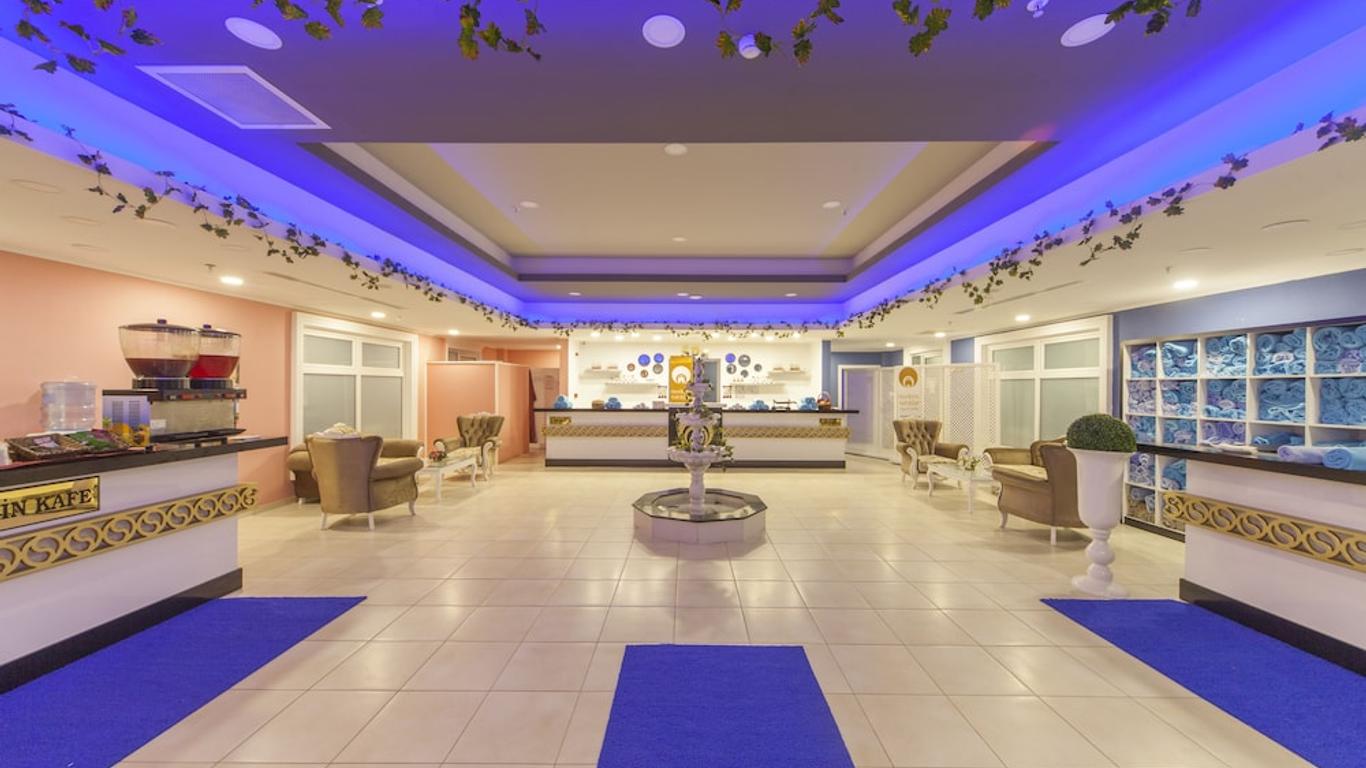Modern Saraylar Hotel Halal