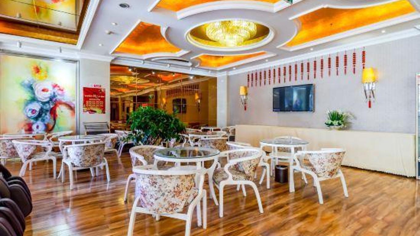 Emerald Hotel