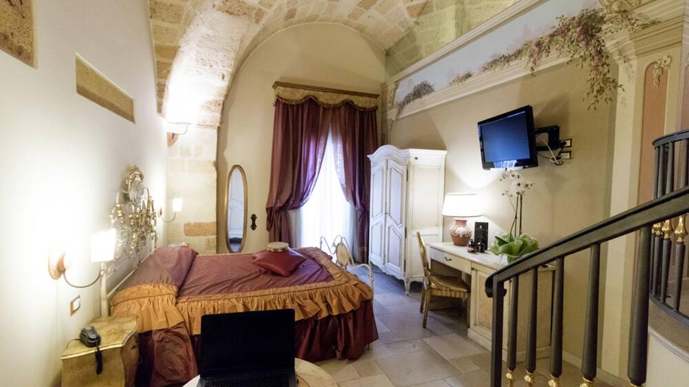 Kelina Charme Hotel by Cantine Due Palme