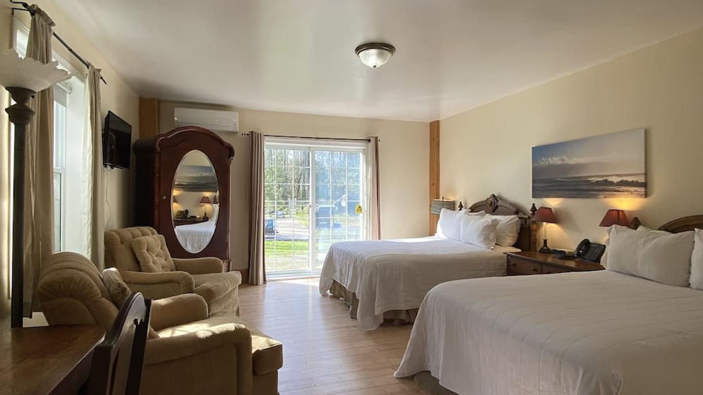 Timber House Resort