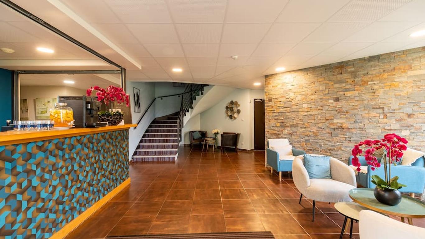 Brit Hotel Confort La Tour Blanche