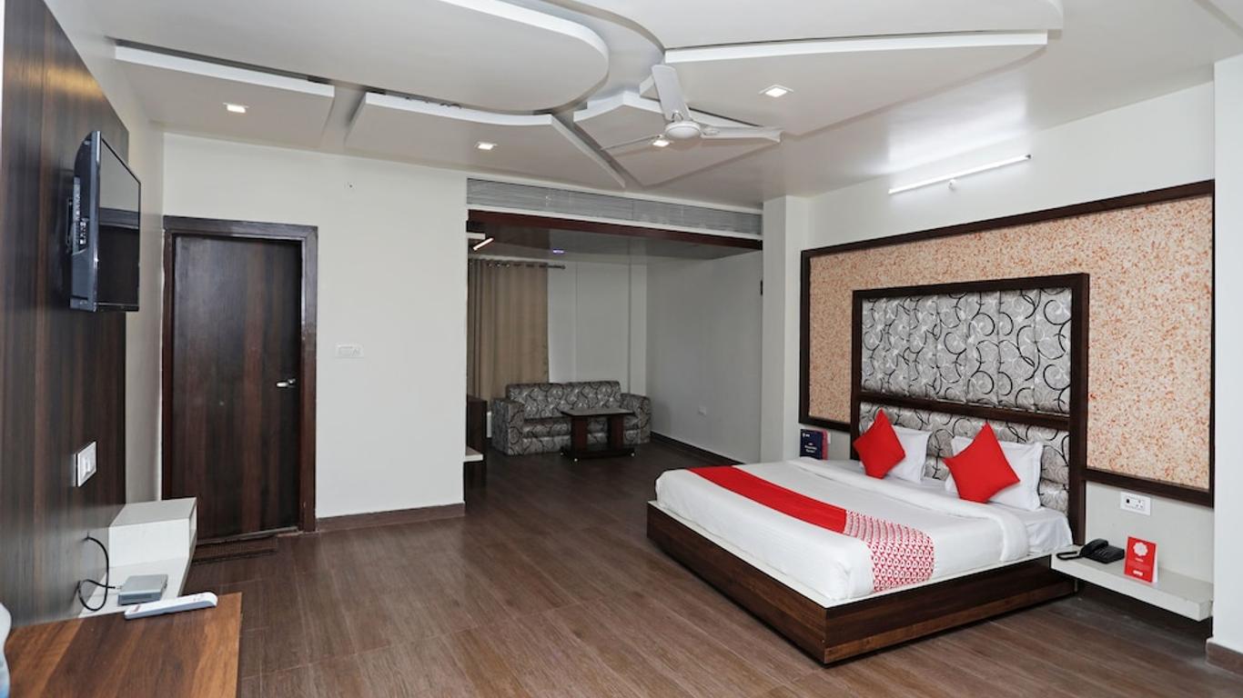OYO 13835 Hotel Kanta Shrawan