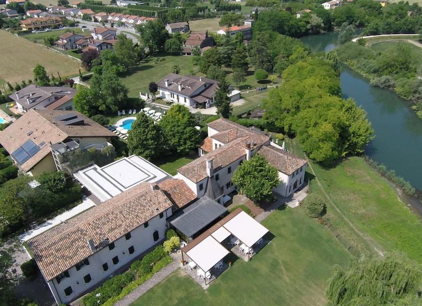 Vista del exterior Foto