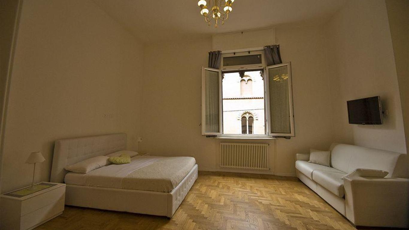 Indipendenza Suite