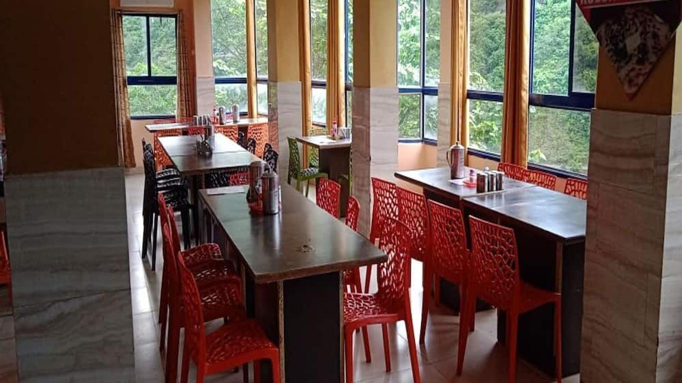 Hotel Chakasha Govindam