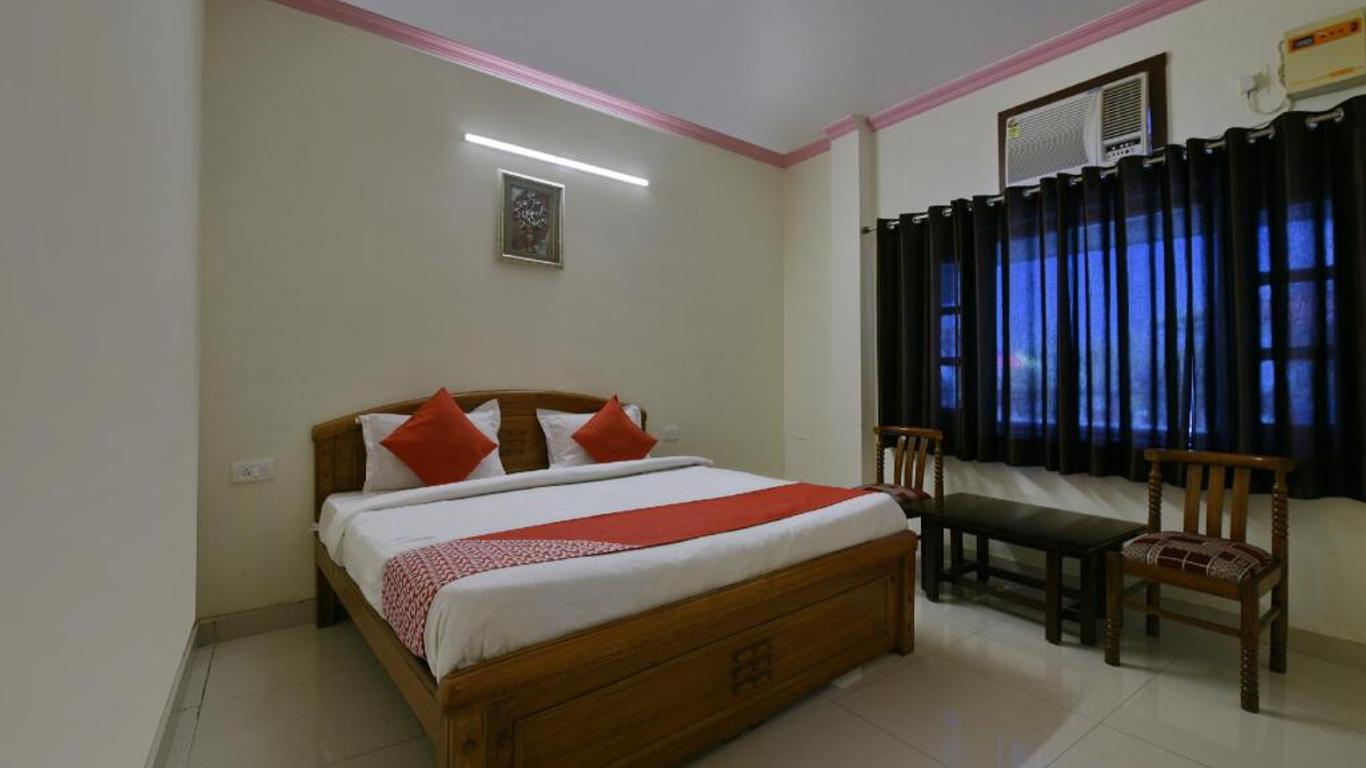 Oyo 9963 Hotel Raja Palace