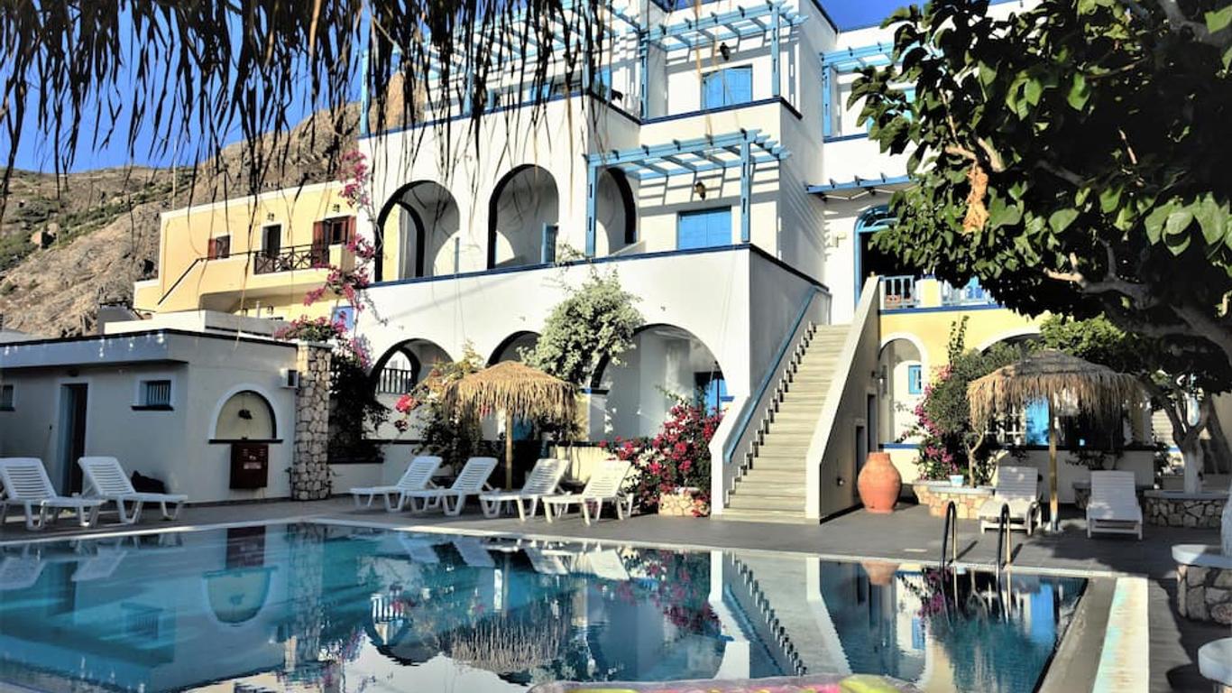 Artemis Santorini