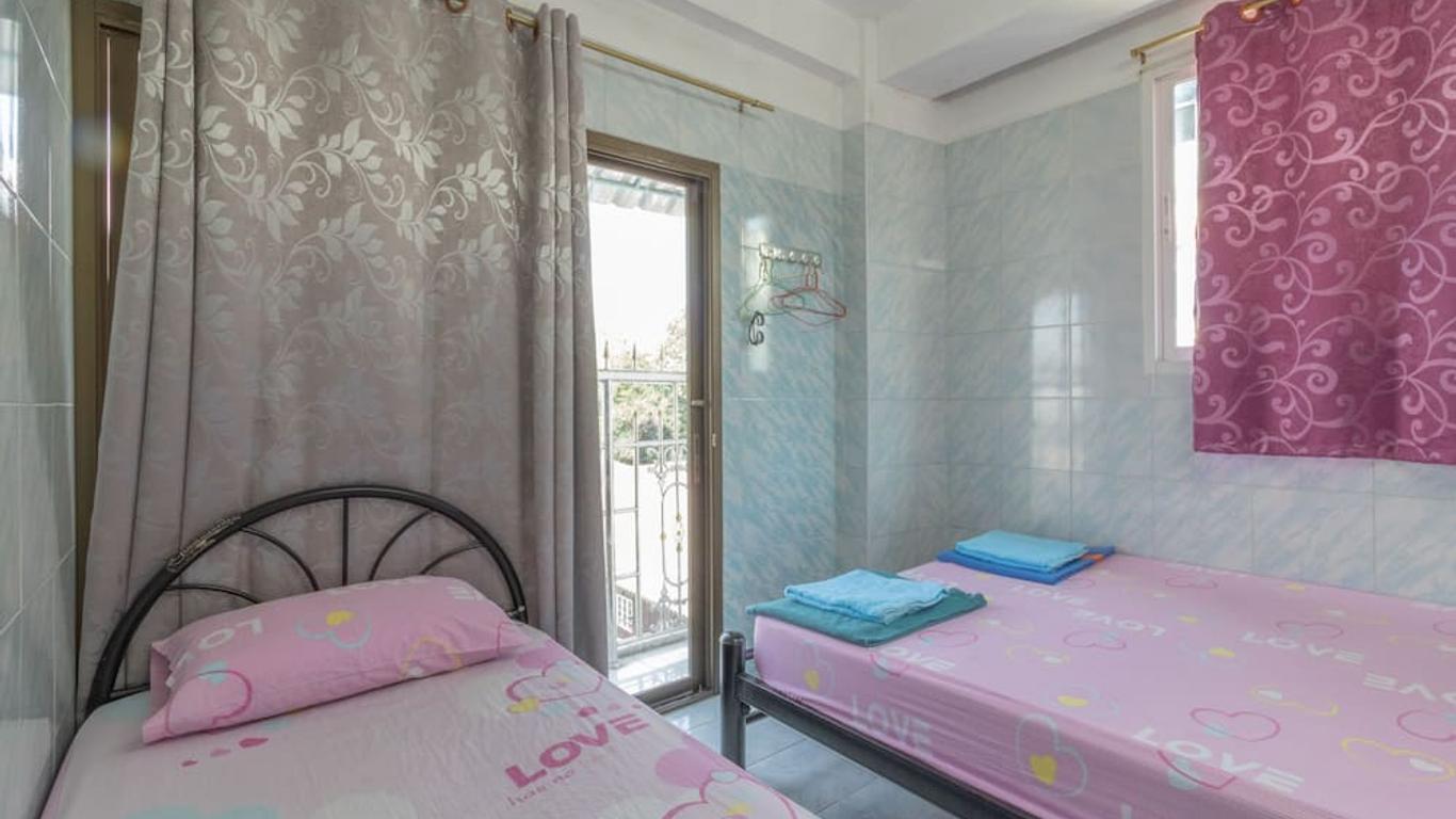 New Central Guesthouse