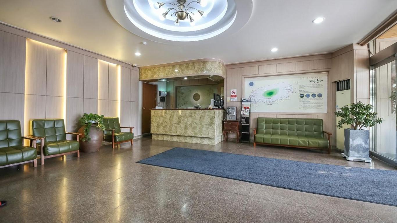 Seogwipo Shinsegye Hotel