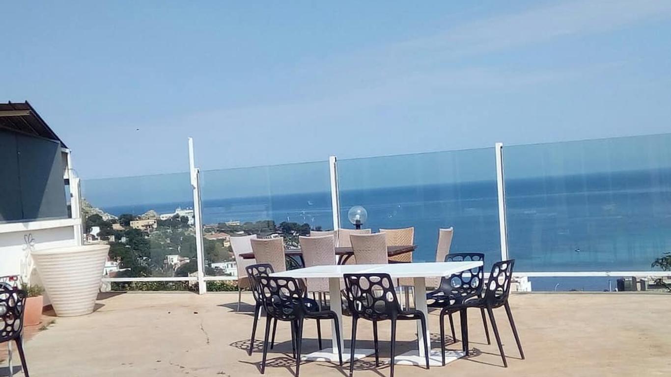 M'ama Holiday Rooms