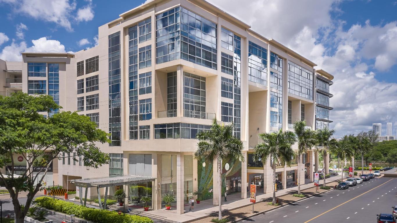 Crescent Residence 1