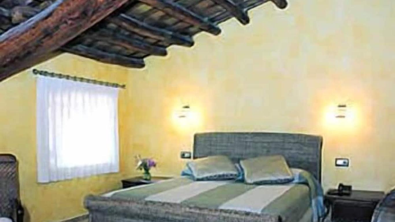 L'Agora Hotel