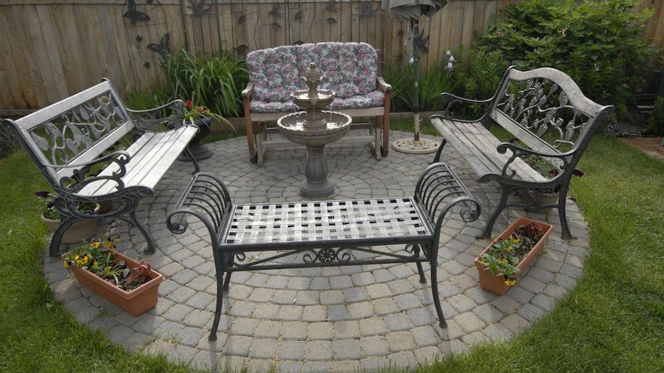 Phoenix House B&B