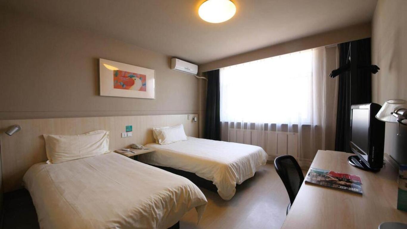 Jinjiang Inn Tonghua Shengli Road Branch