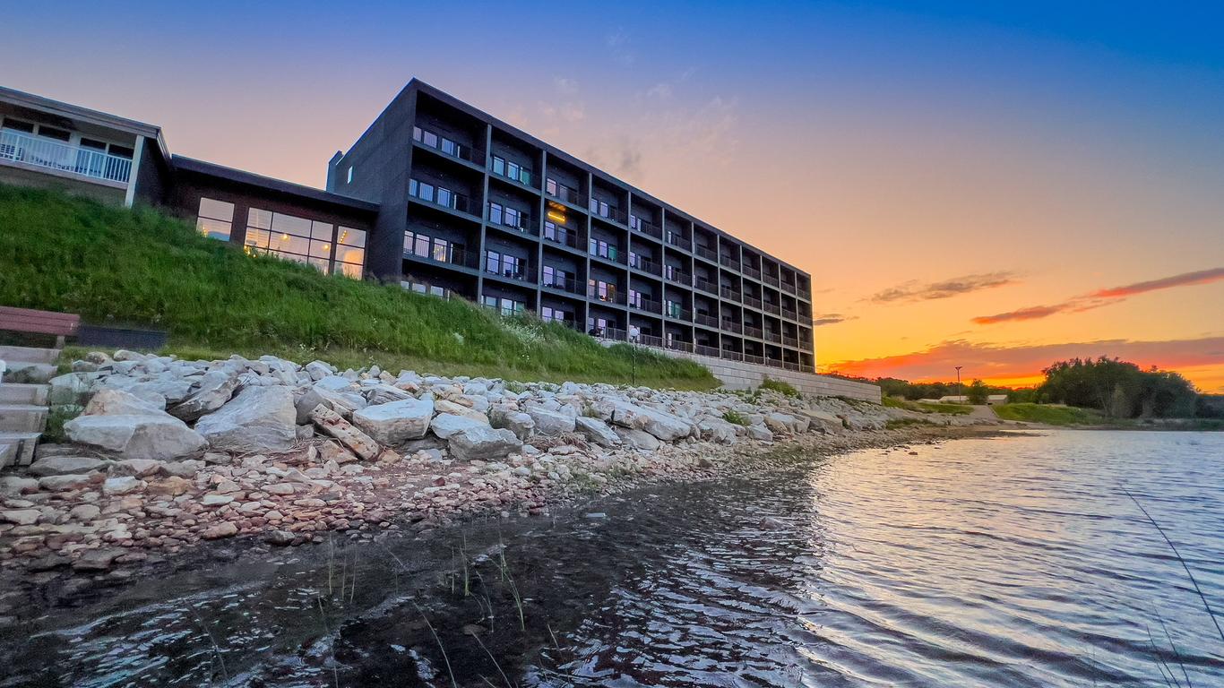 Terrace Bay Hotel