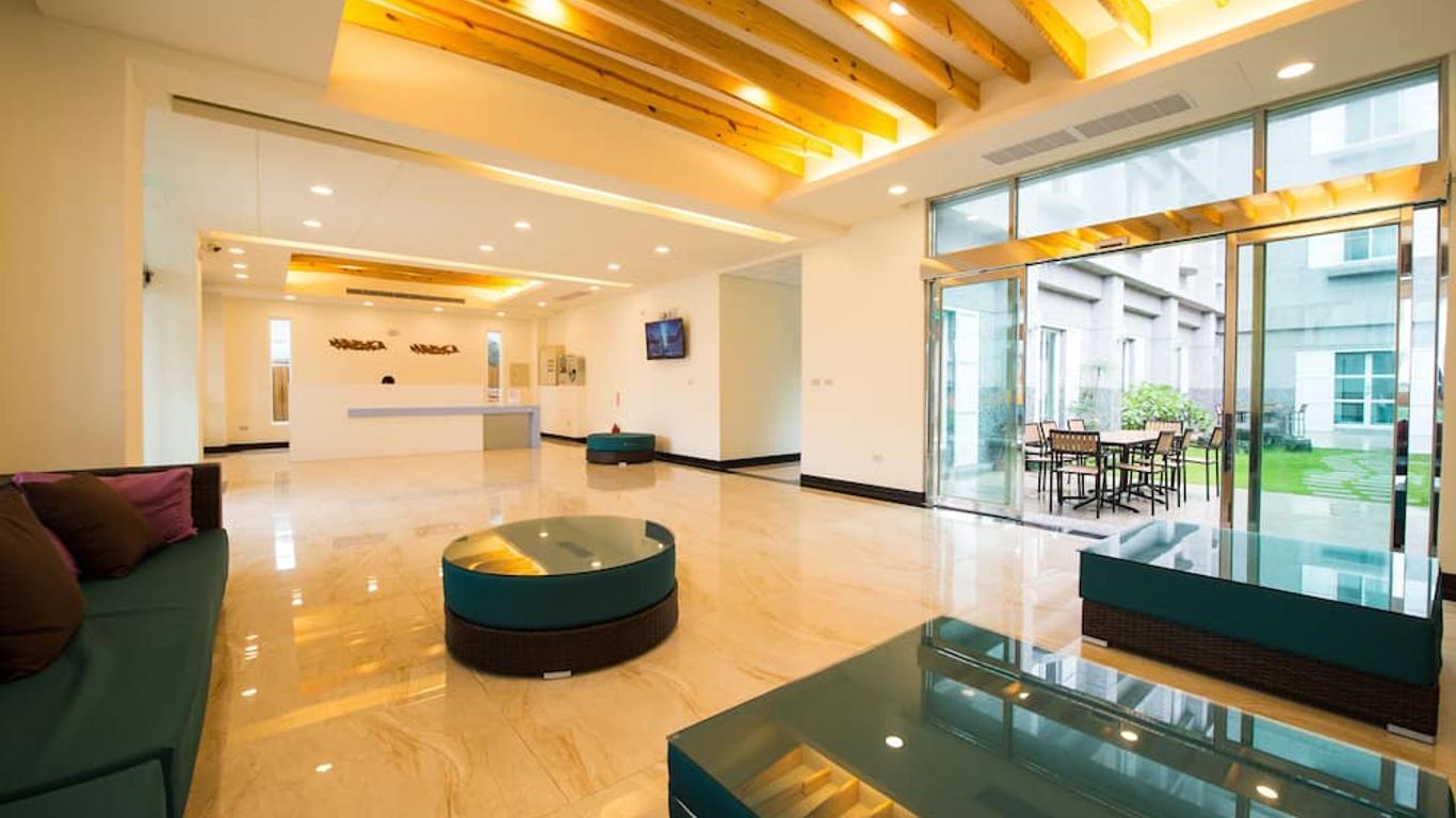Seahome Hotel