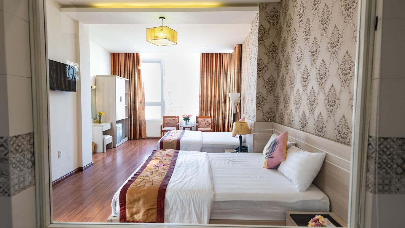 Flora Hotel Hue