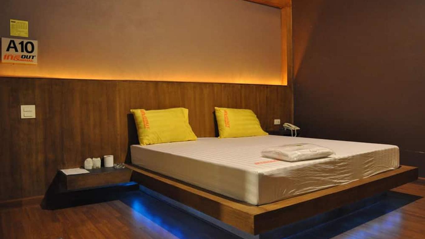 In and Out Hotel