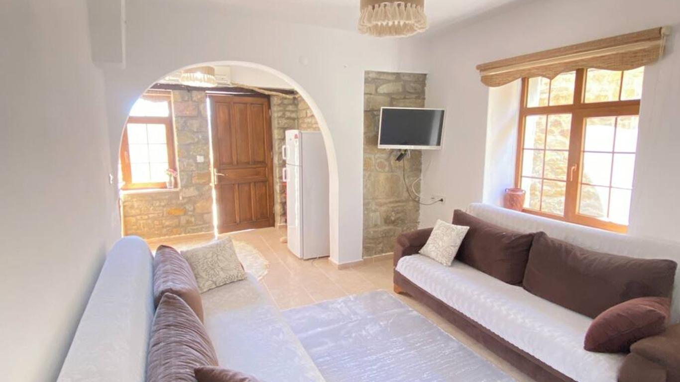 Kastro Konak Boutique Otel