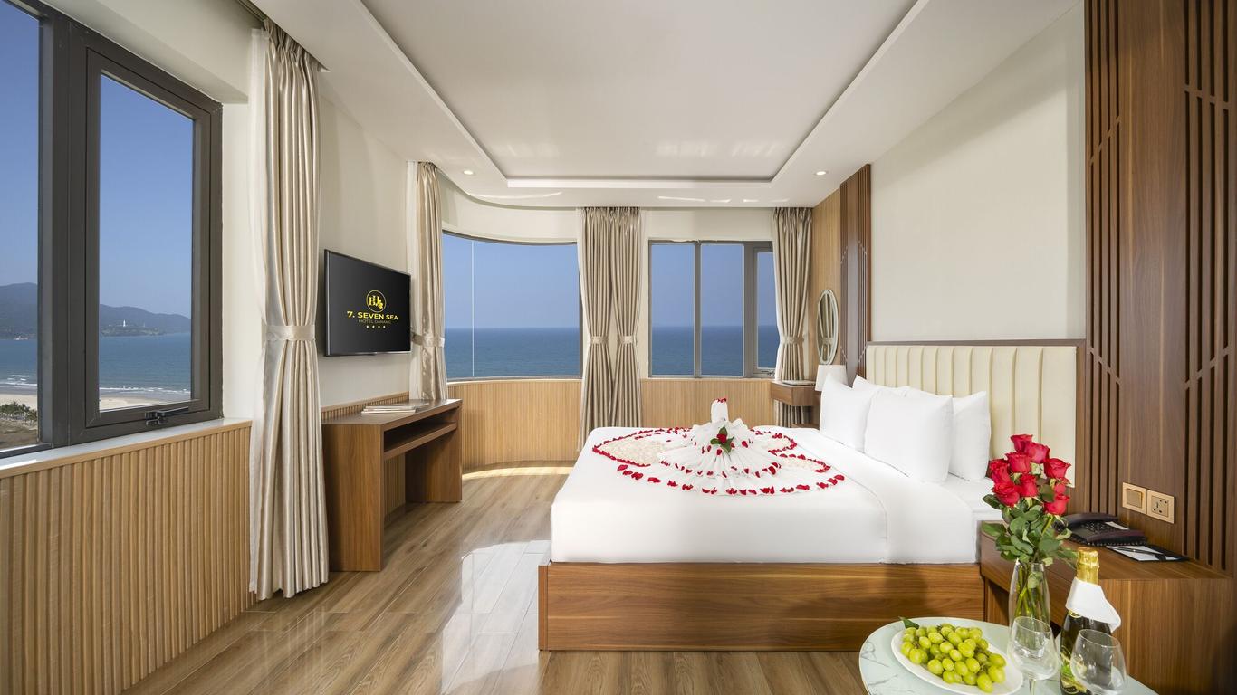 7 Seven Sea Hotel