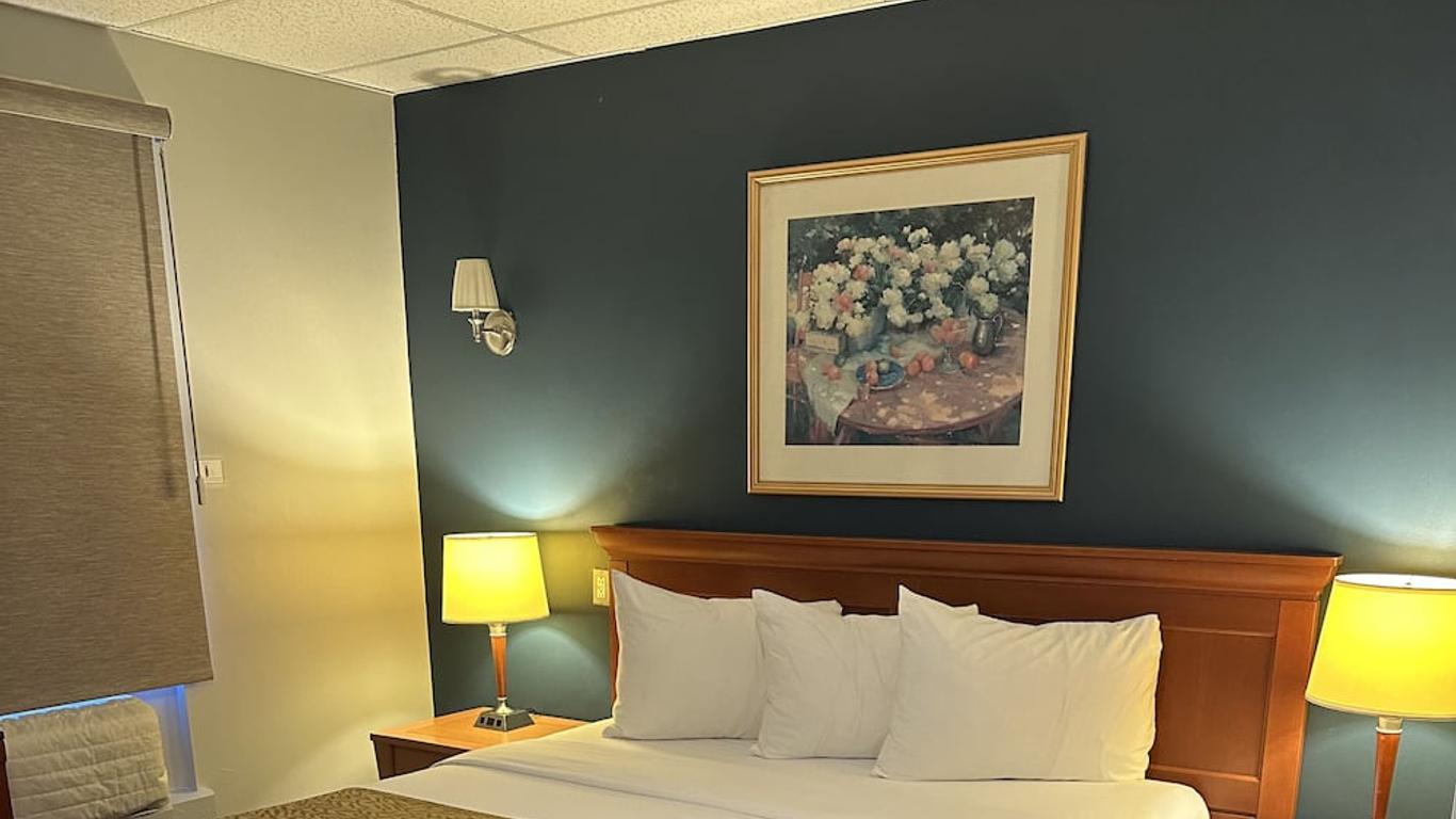 Le Voyageur Inn