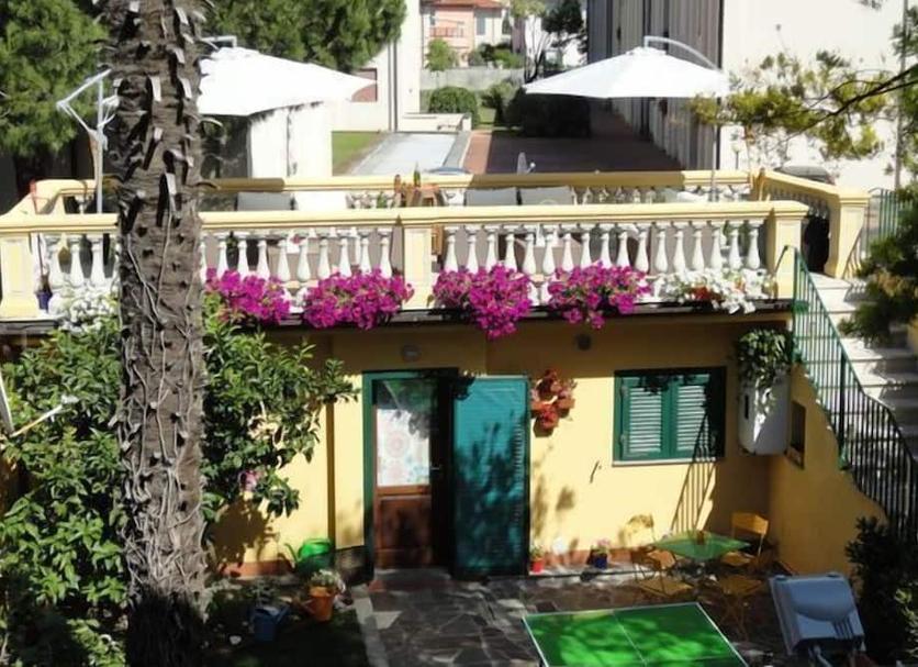 Vista del exterior Foto