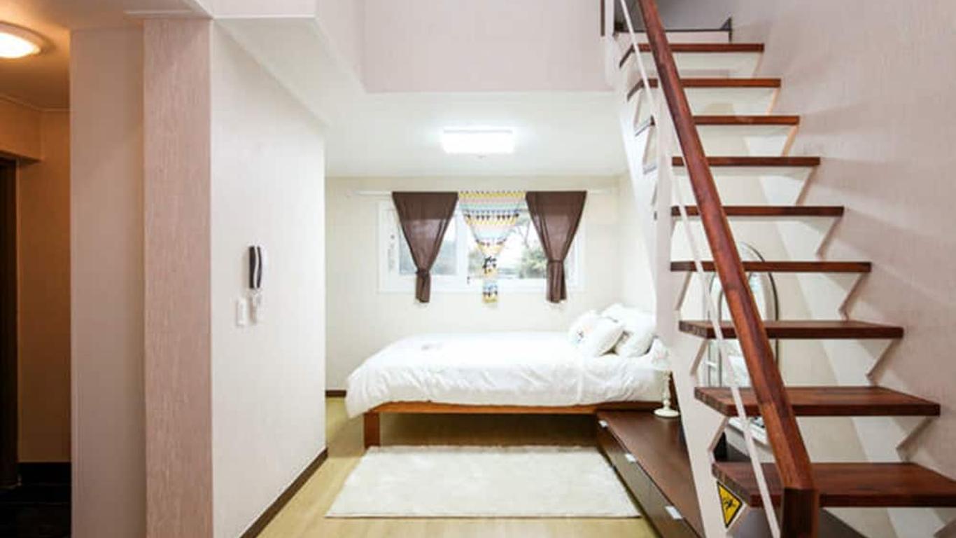 Beanfield House