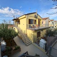 Casale al Mare 2 (Air-conditioned semi-detached villa with wi-fi and bicycle parking)