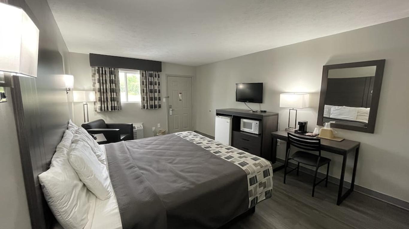 Embassy Inn - Hohenwald