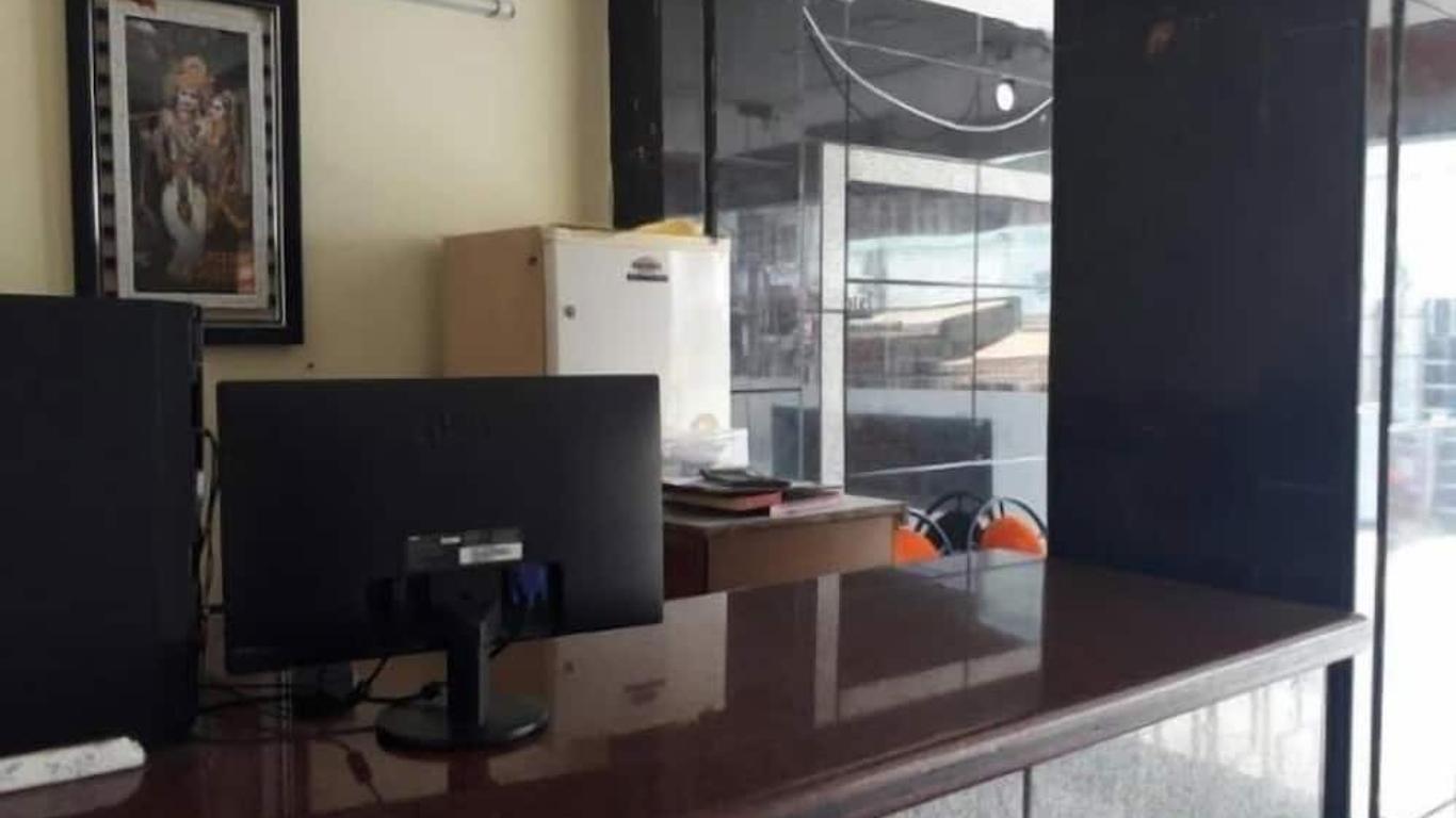 Hotel Krishna Grand Inn