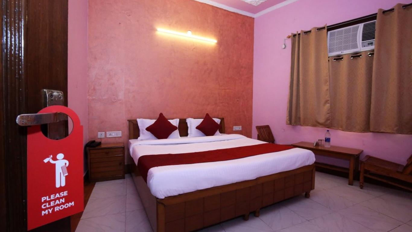 Super OYO Gmg Hotel